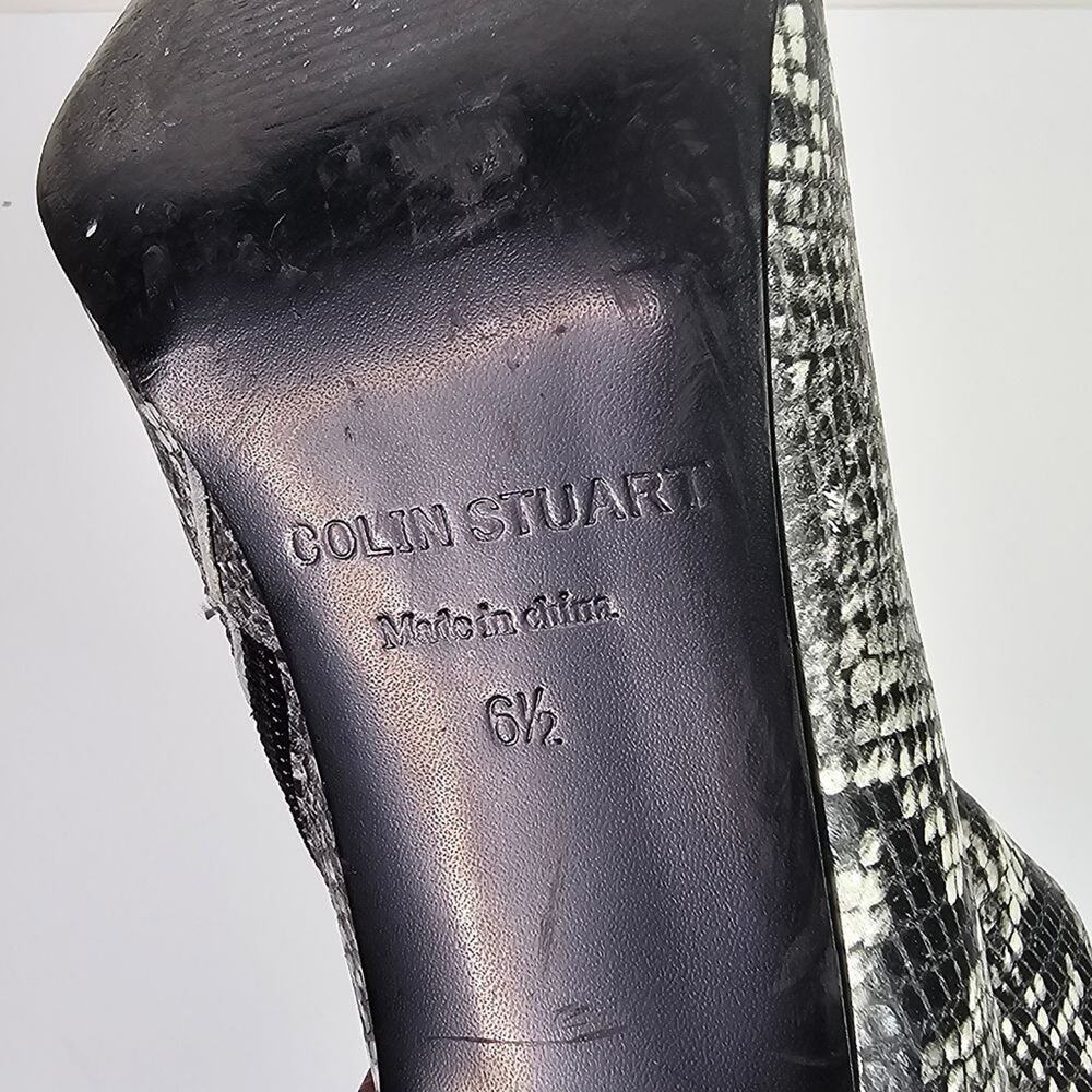 Pre-Loved Colin Stuart Python Print Leather Pointed-Toe Booties - Picture 3 of 10